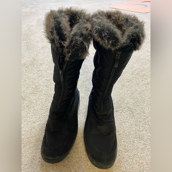 Pajar Shoes - Pajar Black Winter Boots with Fur Trim
